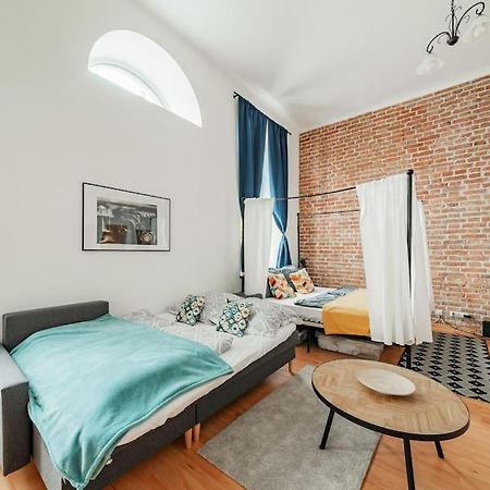 117 M² Near Nussdorferstrasse Apartman Bécs Kültér fotó