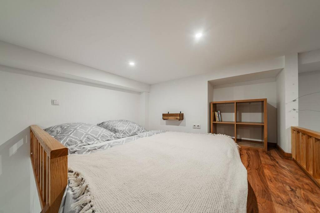117 M² Near Nussdorferstrasse Apartman Bécs Kültér fotó